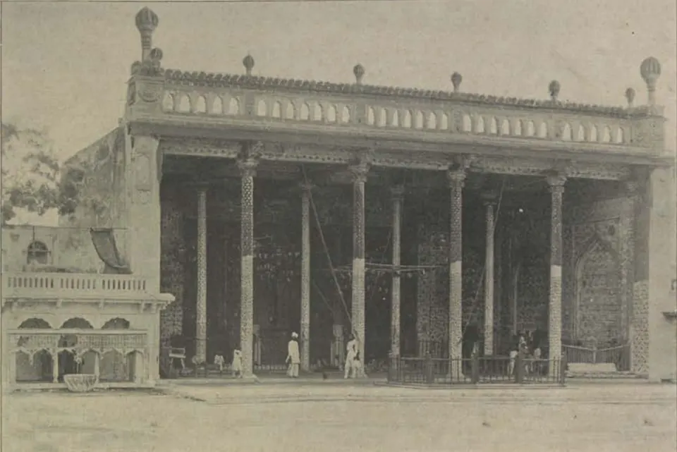 The Ashur Khana, a hall fronted by tall slender columns under a balustrade.