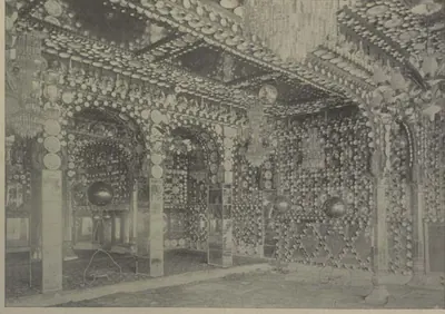 The Chini Khana (china room) of the Salar Jung palace, its walls lined with niches holding porcelain.