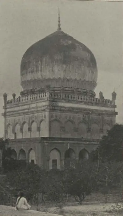 The tomb of Muhammad Qutb Shah, a large dome over an arcaded tomb.