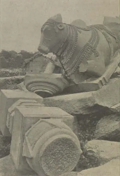 A carved Nandi and fallen pieces of a pillared pavilion at the Thousand Pillar Temple.