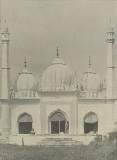 A white mosque with three domes and two minarets at Hanamkonda.