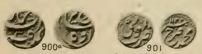 Photograph of two pairs of very small, thick gold coins with a few Persian letters on each face, numbered 900a and 901.